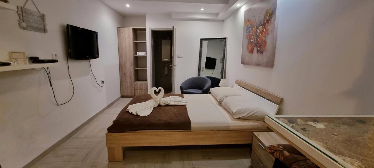 Apartmani Tatic Штиньян Экстерьер фото