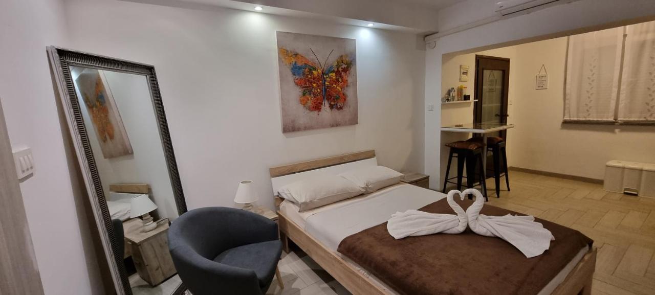 Apartmani Tatic Штиньян Экстерьер фото
