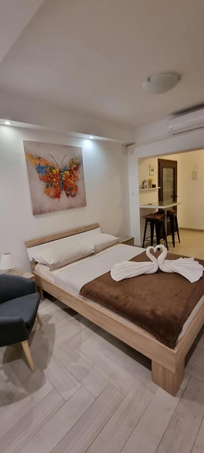Apartmani Tatic Штиньян Экстерьер фото